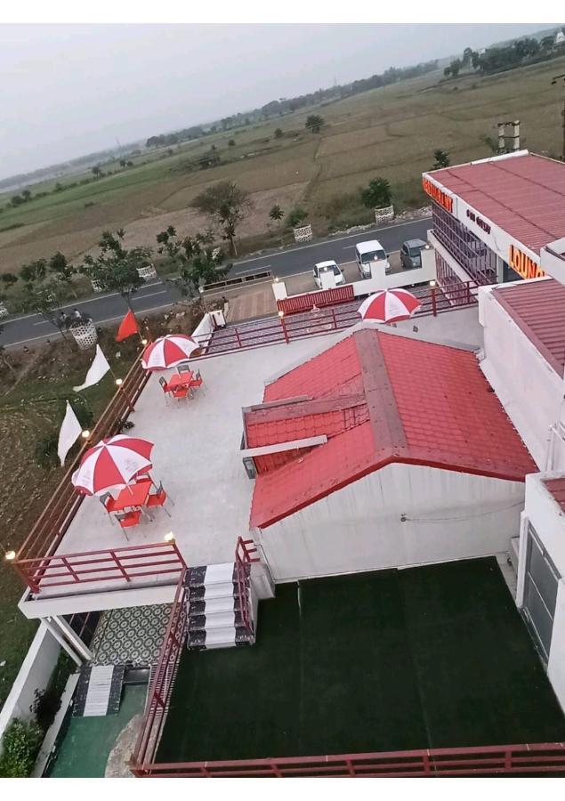 Gods County Hotels & Resorts Tarapith Exterior foto
