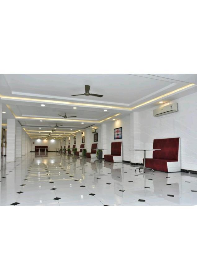 Gods County Hotels & Resorts Tarapith Exterior foto