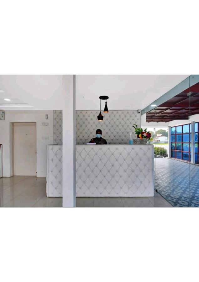 Gods County Hotels & Resorts Tarapith Exterior foto